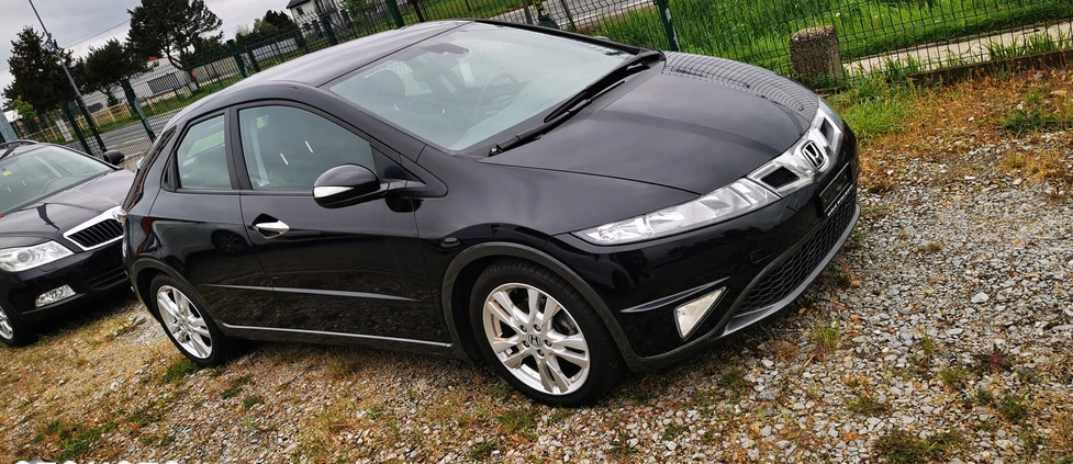 Honda Civic cena 29000 przebieg: 170000, rok produkcji 2010 z Kościan małe 172